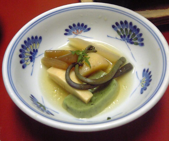 050729 古久屋旅館煮物